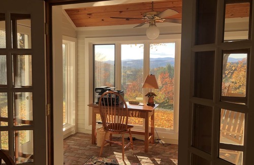 Quechee House | Spacious home on picturesque grounds with stunning views. Quechee - Woodstock