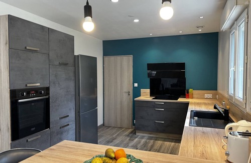 Nostang House | Spacious house near the forest with 3 bedr. and WIFI - Nostang