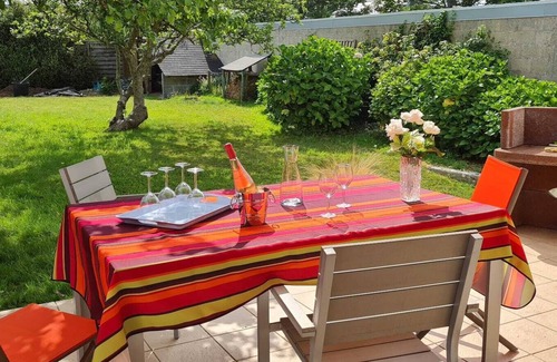 Saint-Marc House | Spacious house with garden.
