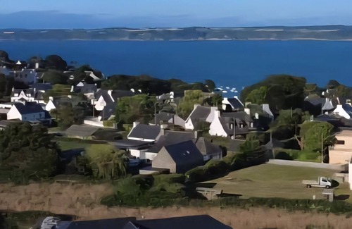 Locquirec House | Spacious house with private garden and terrace, 700m from the beach, not overlooked
