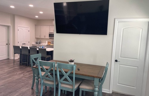 Southern Pines House | Spacious house with pool less than 5 miles from the village of Pinehurst