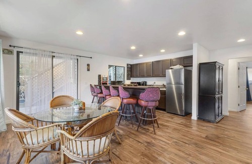 Kapolei Apartment | Spacious Island Retreat AC WD Parking WiFi