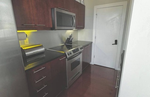 Atlantic Station Area Apartment | Spacious Loft @ Atlantic Station