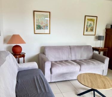 Prado - Republique Apartment | Spacious Luxury apt, 12 min walk to Croisette beach and Conf Centre