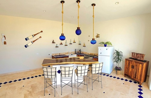 El Pescadero House | Spacious Luxury Beach house with mediterranean flavor in El Pescadero