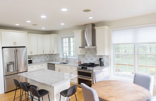 Saratoga Springs House | Spacious & modern minutes to Racetrack & Downtown