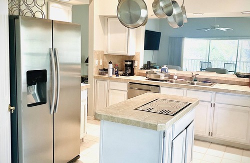 Kings Lake Condo | Spacious, Modern 3 Bed/3 Full Bath Condo on Kings Lake - 10 min from the beach