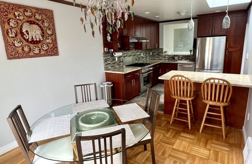 Sunset District House | Spacious modern 3BR/3BA House with yard, hottub & parking - with flexible lease!