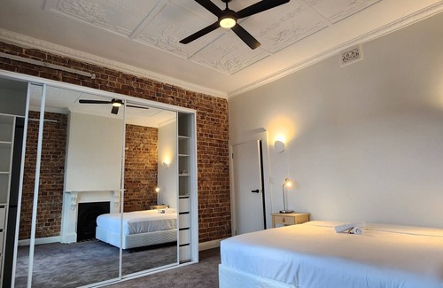 Camperdown House | Spacious & Modern Private Rooms in Camperdown - Close to City and Universities