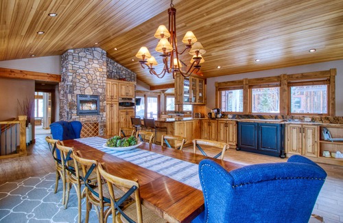 Warrior's Mark West House | Spacious mountain home w/private hot tub, firepit, & gourmet kitchen