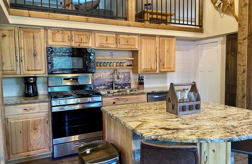 Breckenridge Cabin | Spacious Mountain Chalet on Shuttle route min to Breckenridge