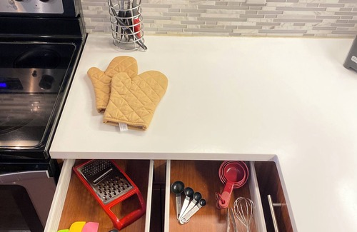 North Rosslyn Apartment | Spacious NEW 2BR/2BA furnished VA/DC area. Top-Notch Amenities!