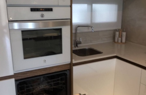 Guardamar del Segura Apartment | Spacious new 3 bed 2 bath luxury apartment with garage + storage room + terrace + solarium 81m²
