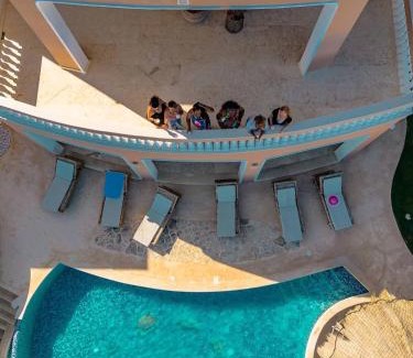 Soliman Bay Villa | Spacious Oceanfront Villa with 7 Bedrooms, Pool, Premium Amenities & Reliable Generator