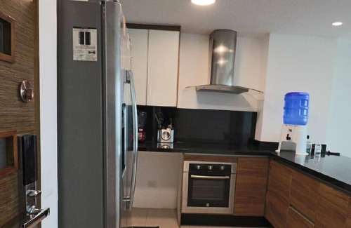Manta Apartment | Spacious Oceanview Condo in Poseidon Hotel