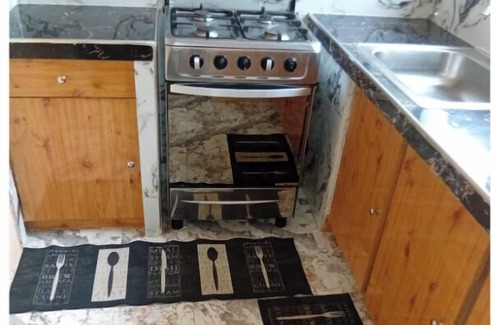Linstead House | Spacious one bedroom bungalow apartment