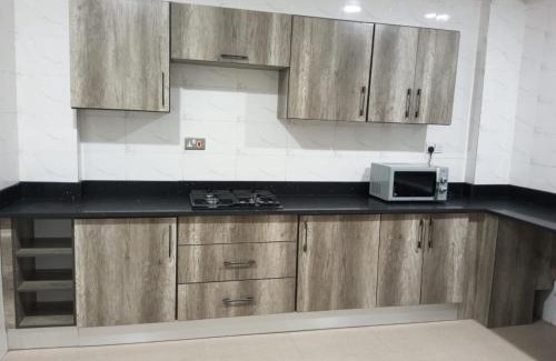 Accra Apartment | Spacious & Outstanding 3-Bed Furnished Apartment
