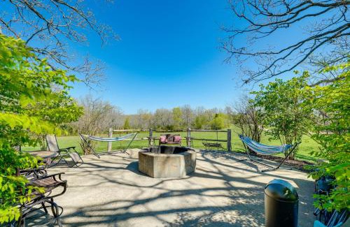 Tea House | Spacious Ozarks Family Home - Private Pool and Grill