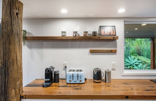 Haruru House | Spacious Paihia Dark Sky Retreat with Spa Pool and Fireplace