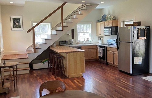 Wellesley Island House | Spacious Peaceful home in the Woods on Wellesley Island
