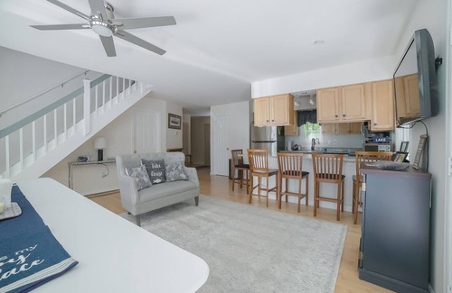 Bumpass House | Spacious pet friendly waterfront house with patio & grill