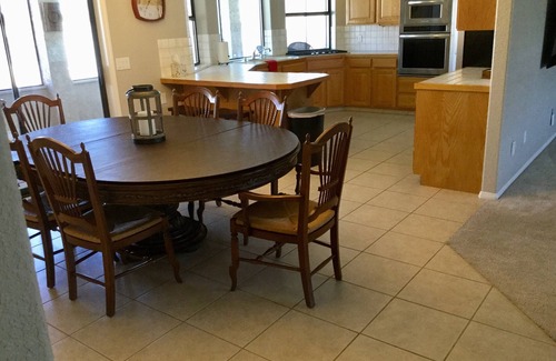 Lake Havasu City House | SPACIOUS PRIVATE 3 BEDROOM HOME, HEATED POOL. NEAR LAKE & BRIDGE, SHADED PATIO