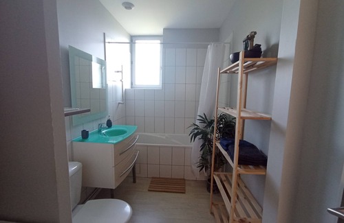 Pouzac Apartment | Spacious, quiet apartment