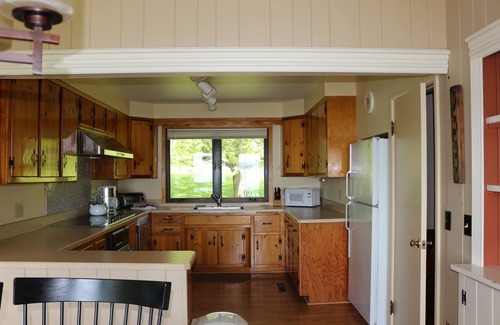 Westport House | Spacious Ranch on Lake Champlain!