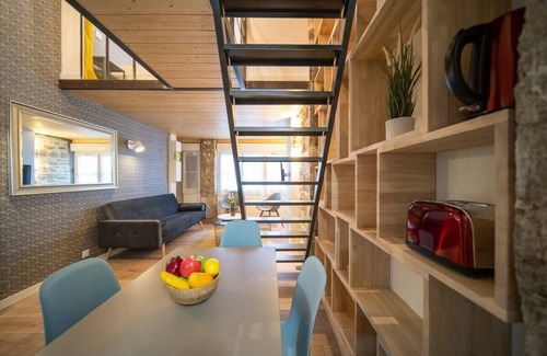 Voltaire - Saint Amour Apartment | Spacious renovated loft - University - Guillotière