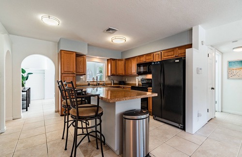 Ozona House | Spacious Renovated 3 bed/2 bath House In Ozona/Palm Harbor. INCLUDES KAYAKS.