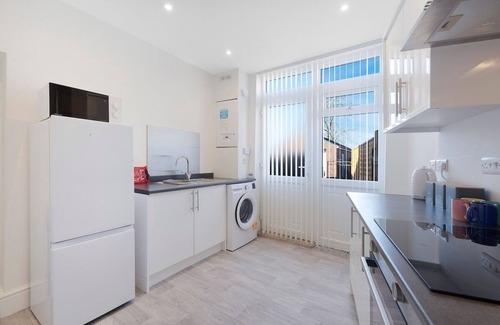 Tudhoe House | Spacious Retreat at Durham Road