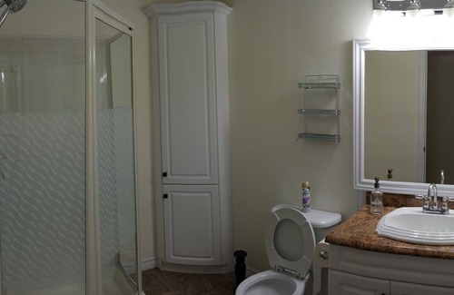 Corner Brook Bed & Breakfast | Spacious Room - Near Hospital, Restaurants, Gas