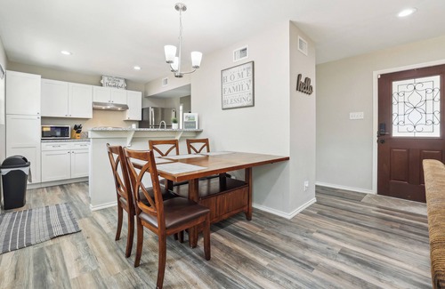 Shearer Hills - Ridgeview House | Spacious San Antonio Retreat w/Private Patio!
