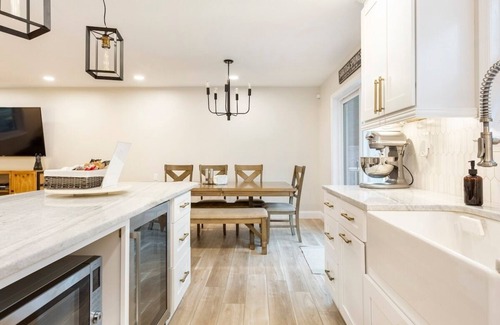 Geyser Crest House | Spacious Saratoga 5BR Hot Tub Retreat