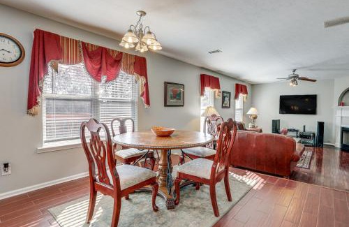 Snellville House | Spacious Snellville Home 28 Mi to Atlanta!