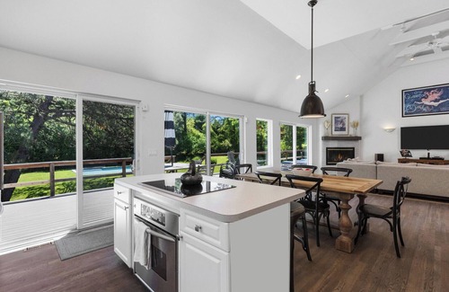 Shinnecock Hills House | Spacious Southampton Home in Shinnecock Hills, Central Between Southampton,.