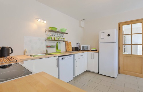 Lengronne House | Spacious, stylish and contemporary family-friendly gite in Gavray, Normandy