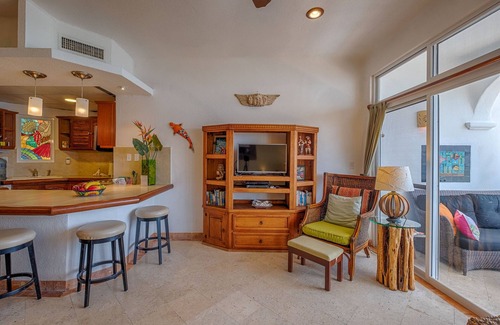 Akumal Condo | Spacious Third-Floor Beachfront Condo with Pool