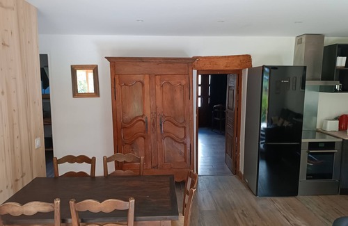 Puy-Saint-Vincent Apartment | Spacious three-room apartment in the village center at the foot of the slopes