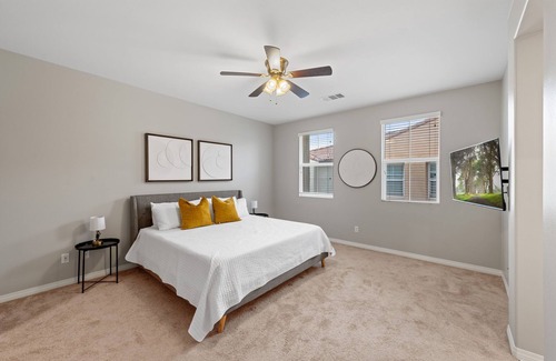 Temecula House | Spacious Townhouse near wine country – Your Homebase in the Heart of Murrieta!
