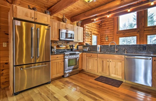 Twin Mountain Cabin | Spacious Twin Mountain Vacation Rental on 5 Acres!