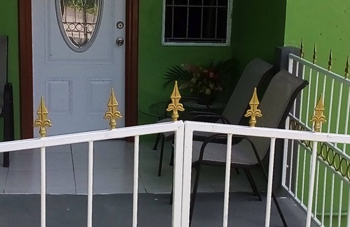 Marigot Bay Apartment | Spacious Two Bedroom Apartment