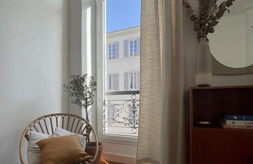Lodi Apartment | Spacious typical marseillan flat
