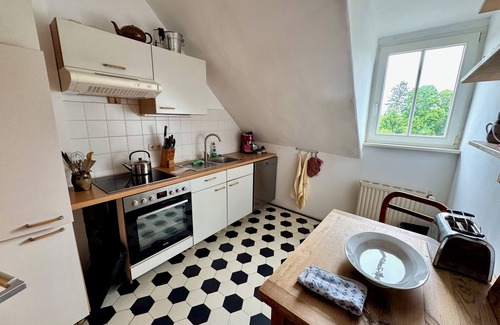 Wokuhl-Dabelow Apartment | Spacious vacation apartment in the Carolinenhof manor house, Mecklenburg Lake District