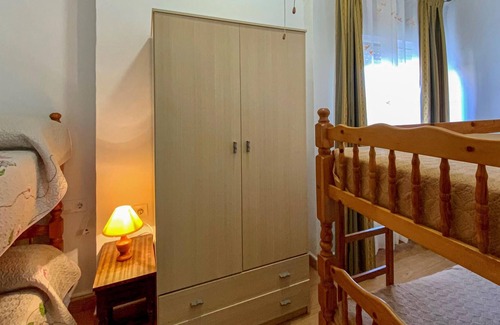 Cabo de Palos Apartment | Spacious vacation apartment in Cabo de Palos.