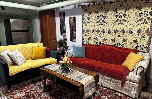 Davenport House | Spacious Victorian Tudor with Gaming Room near Museums, Parks and Downtown