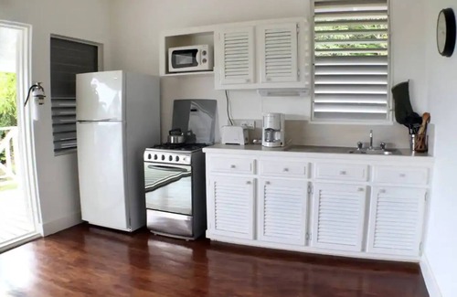 Marigot Bay House | Spacious villa in a small vacation community overlooking beautiful Marigot Baynn