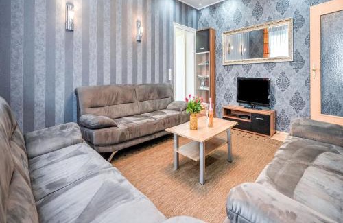 Ortsmitte Villa | Spacious Villa near Center