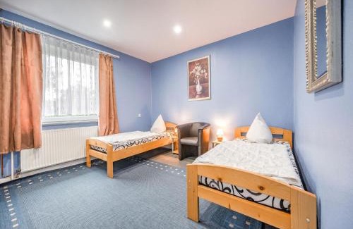 Ortsmitte Villa | Spacious Villa near Center