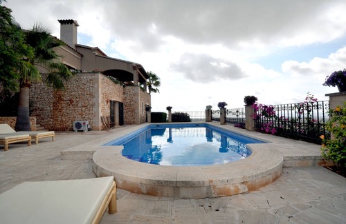 S Horta Villa | Spacious villa with stunning views of Cala D'or, Porto Petro and Porto Colom